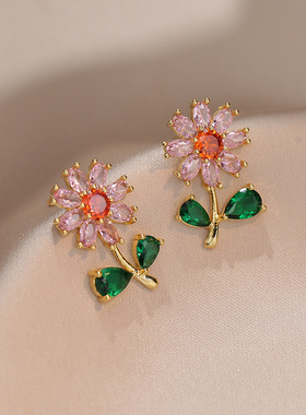 项链女网红彩色锆石花朵小众时尚新款设计感吊坠气质套装钛钢项链