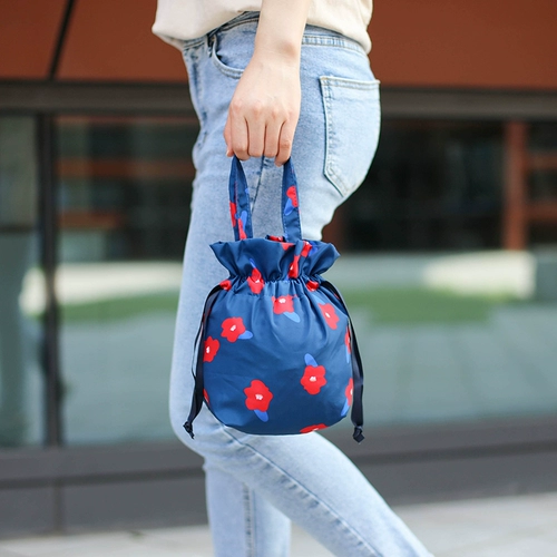 Косметичка, портативная вместительная и большая сумка для путешествий, сумка-органайзер, на шнурках