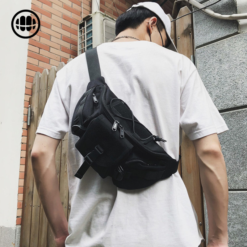男士ins斜跨百搭运动胸包 大牙男士包袋