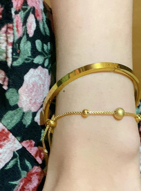 可媲美真金手镯手链叠戴戒指轻奢