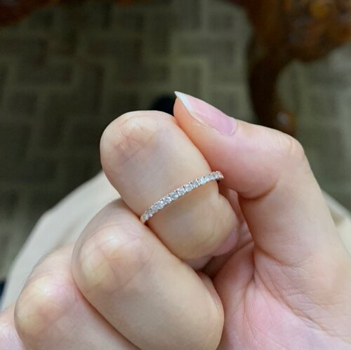 高保色时尚个性小钻戒极细半排钻锆石戒指女叠戴ins潮小众可洗手 - 图1