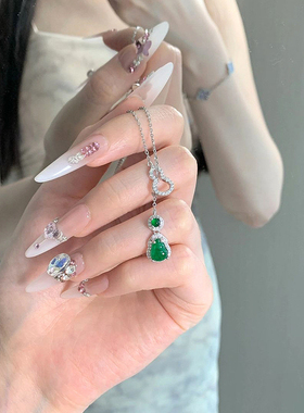 带上它真的美的不像话，禅意甜蜜翠玉葫芦项链气质高级感新中式风