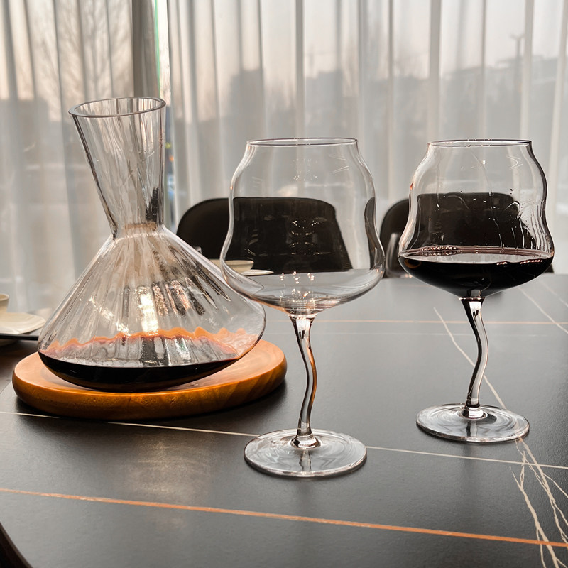 小众设计感透明扭扭杯波浪形葡萄酒杯趣味扭身杯家用创意杯红酒杯,淘宝优惠券,粉丝福利购,淘宝优惠卷