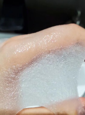 提亮肤色精华UZU水光面膜