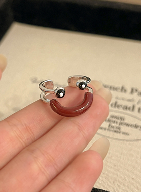 红色可爱笑脸戒指女士