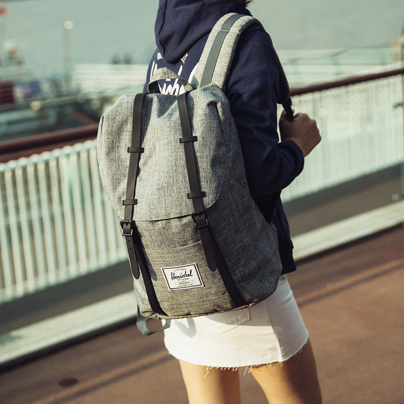 herschel retreat休闲大容量双肩包 herschel双肩背包