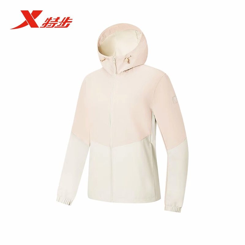 特步冲锋衣外套女2025春季新款连帽双层风衣梭织上衣975128150066 - 图1