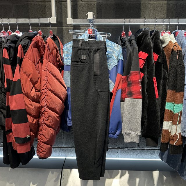 China Li Ning 26 spring and winter new men's and women's comfortable and warm suede casual trousers and sweatpants AKLW303