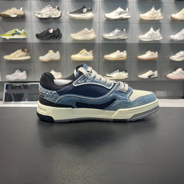 Li Ning 25 New 001 BTC 3 Sports Trendy Lightweight, Comfortable and Versatile Men's and Women's Sports and Casual Shoes AGCV281