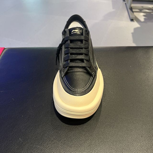 China Li Ning Kung Fu Yang 25 autumn and winter new style wear-resistant high rebound trendy sports shoes for men and women AZGV081