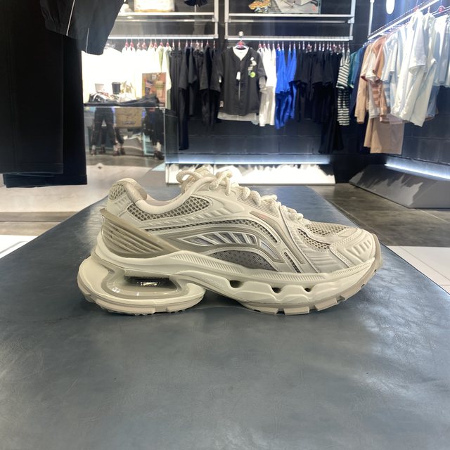 China Li Ning 25 new style Liejun BOW men's and women's heightening sports casual shoes wear-resistant, comfortable and trendy AZGV091