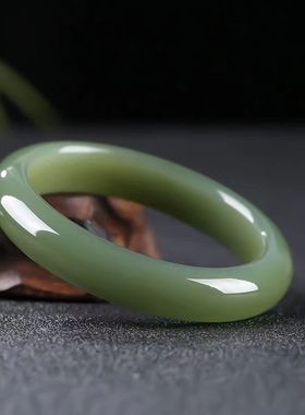 新疆金丝玉复古中宽青绿色玉镯玉玉手镯浓郁青水色女镯子