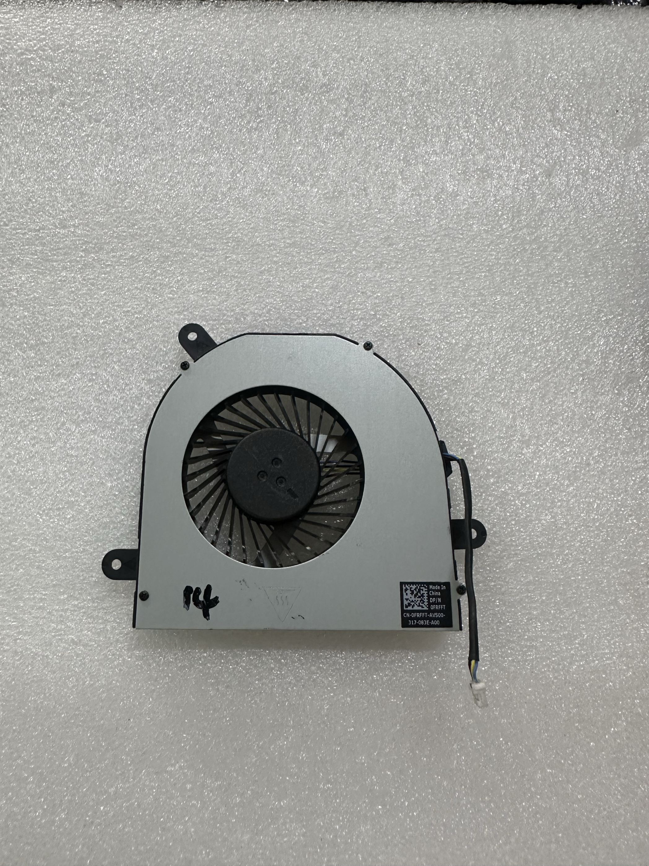 适用 D0Y80 FRFFT Dell Inspiron 7710 5410 风扇BAZD0810R5HY008 - 图2