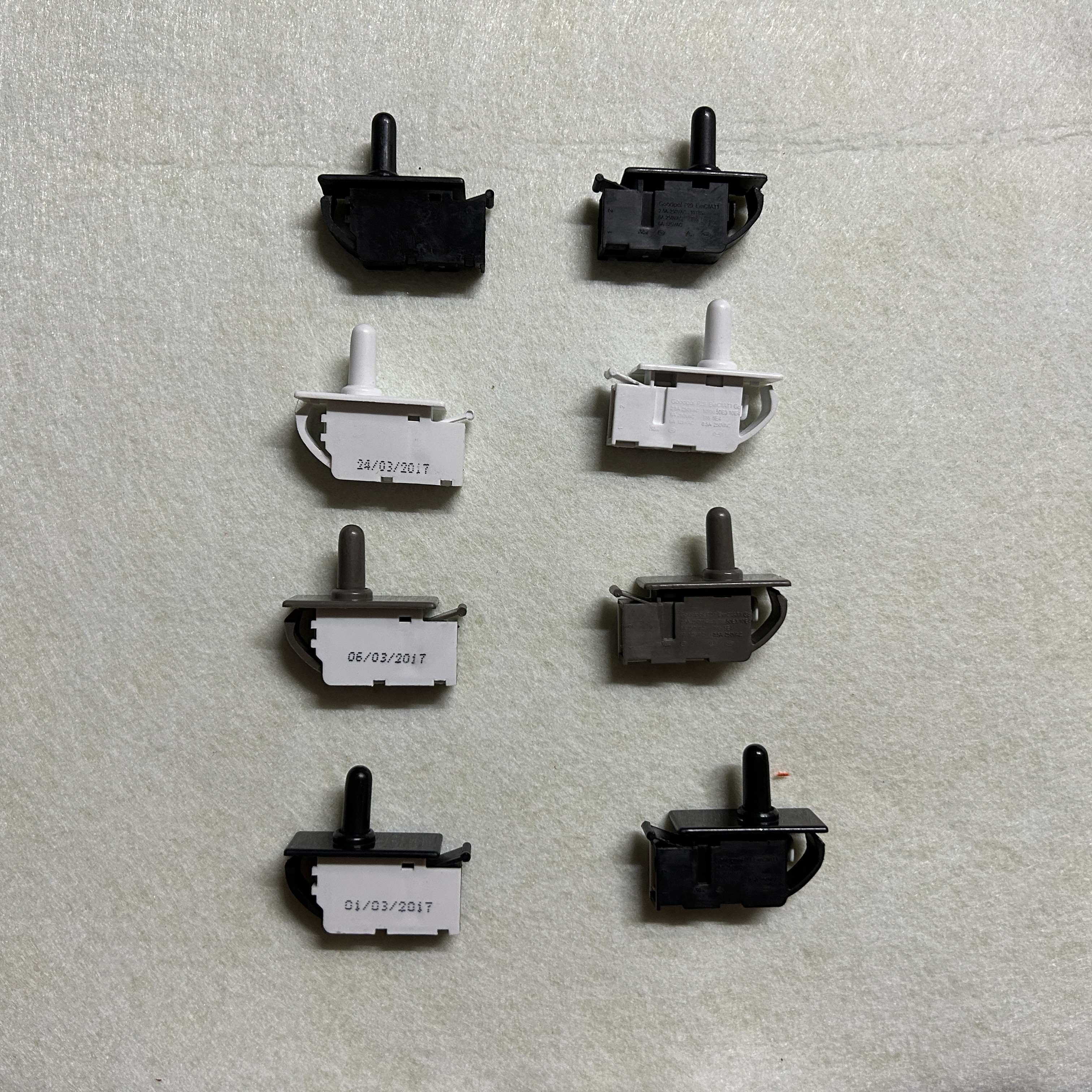 适用于美菱雅典娜 晶弘 LG 等冰箱门灯开关门控开关照明灯开关