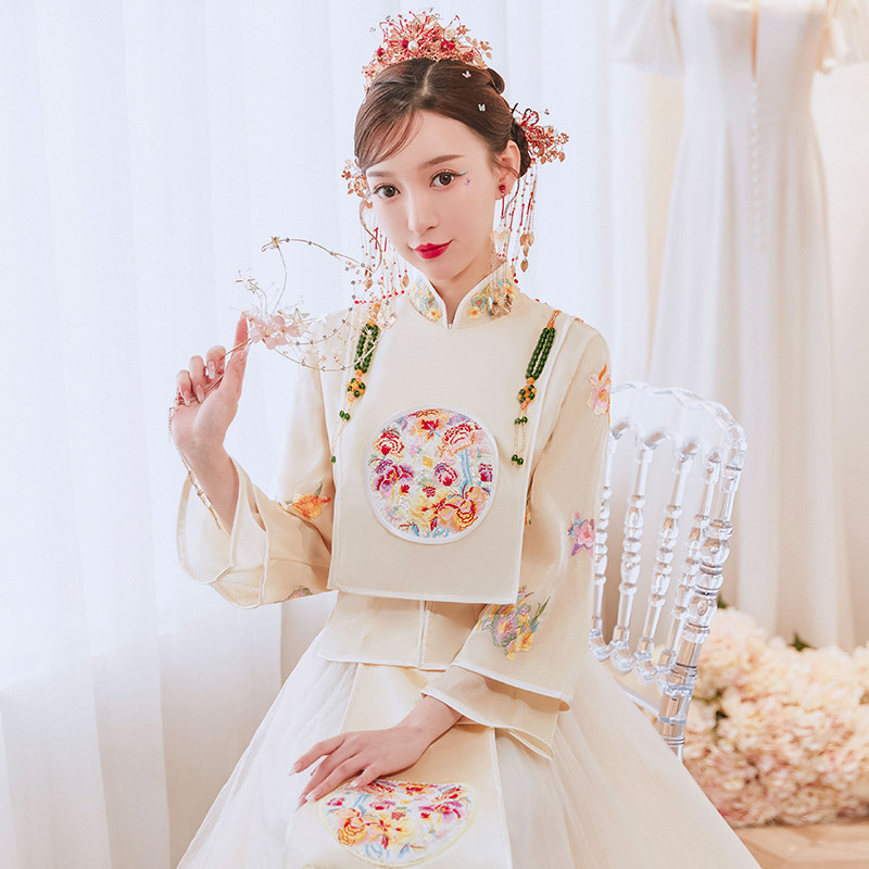 秀禾服新娘2021年新款夏季结婚婚纱 唐黛芬旗袍