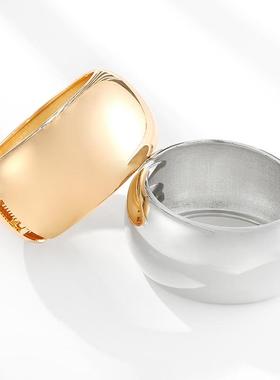 fashion 大号珠宝女式alloy bracelet  圆arc glossy 弹簧开口宽