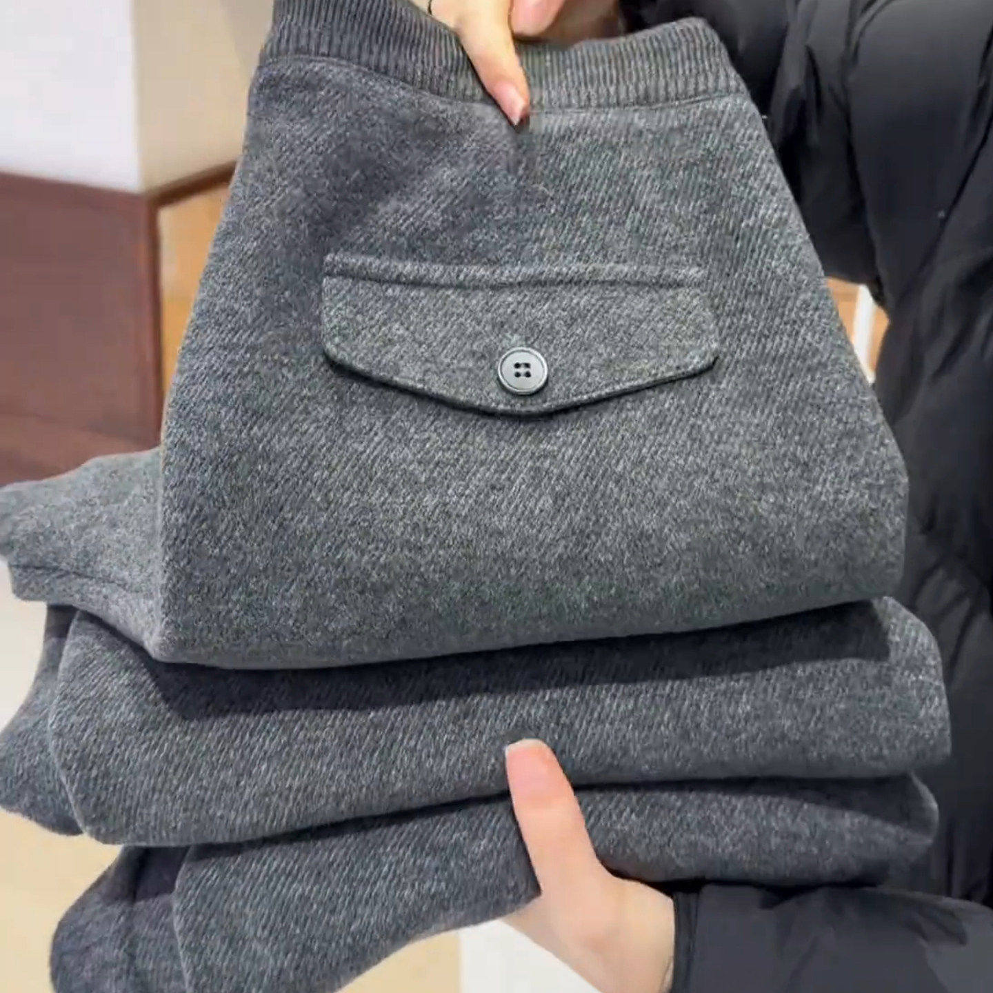 拉夏贝尔加绒羊毛休闲裤女2025冬季新款高腰显瘦宽松直筒阔腿裤子,淘宝优惠券,粉丝福利购,淘宝优惠卷