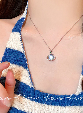 精致星球吊坠项链女小众设计轻奢锁骨链配饰高级感日常百搭颈链