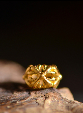 足金手工錾刻黄金镂空雕花隔珠