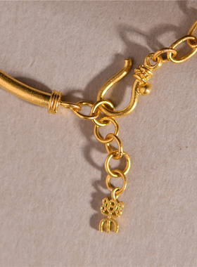 足金手工錾刻古法黄金手镯手串