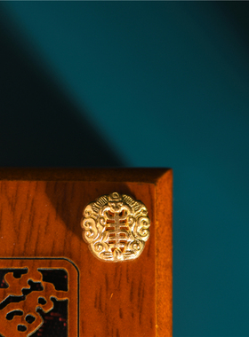 足金手工錾刻古法黄金福寿隔珠