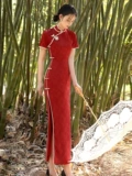 Red Cheongsam 2024 Новые женские летние улучшение вступительных экзаменационных флага могут быть хуже, чем носить длинное платье