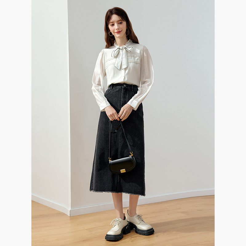 KBNE【商场同款】牛仔半身裙女2025秋冬新款中长款流行爆款半裙 - 图2