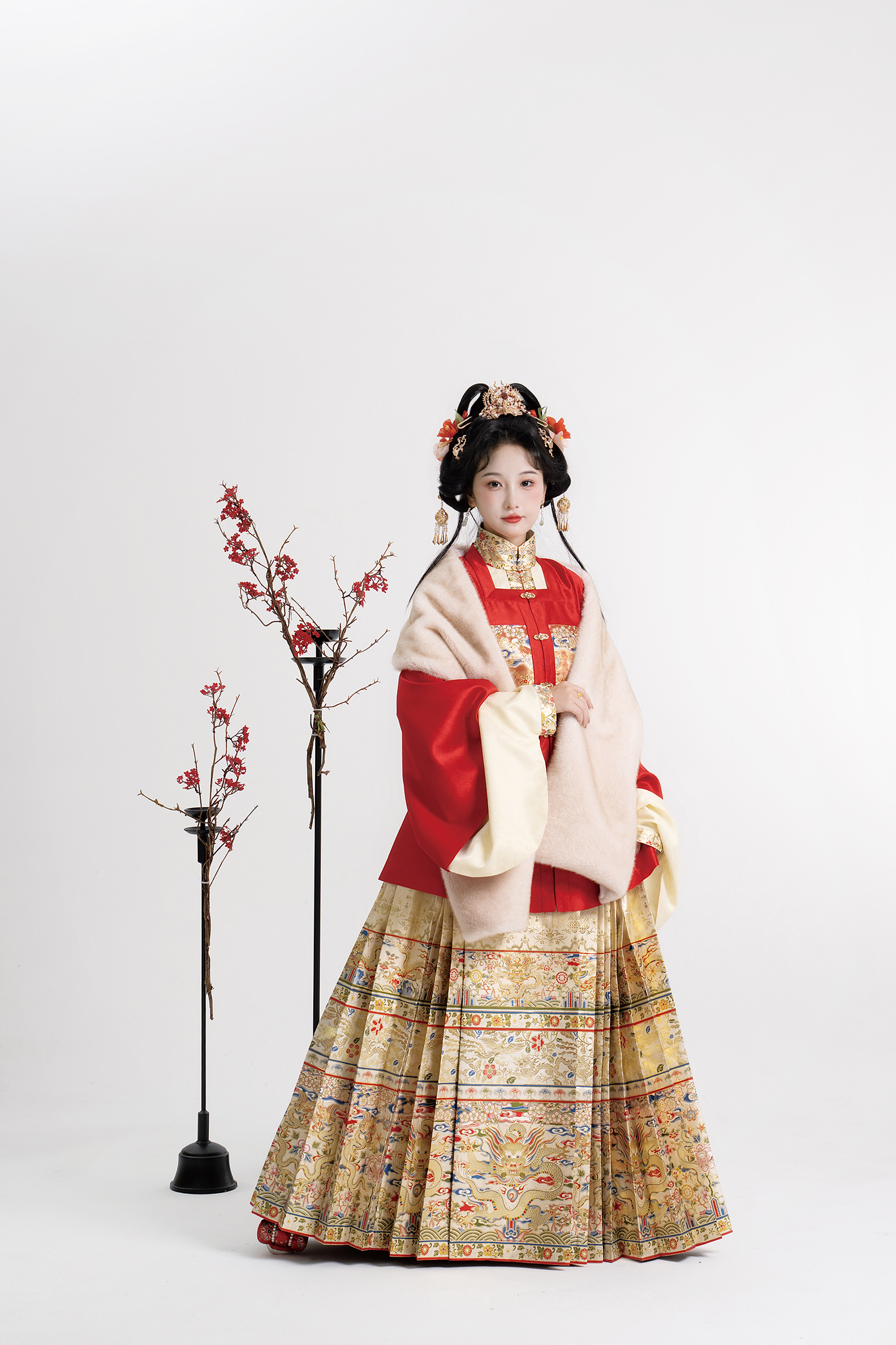 桑谣记【花花龙】龙年限定 明制新年款汉服 妆花方领半袖龙年马面 - 图0