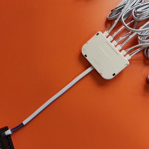 杜邦公插头延长线6孔分线器盒展柜橱柜灯线235米灯带接头12V24V - 图1