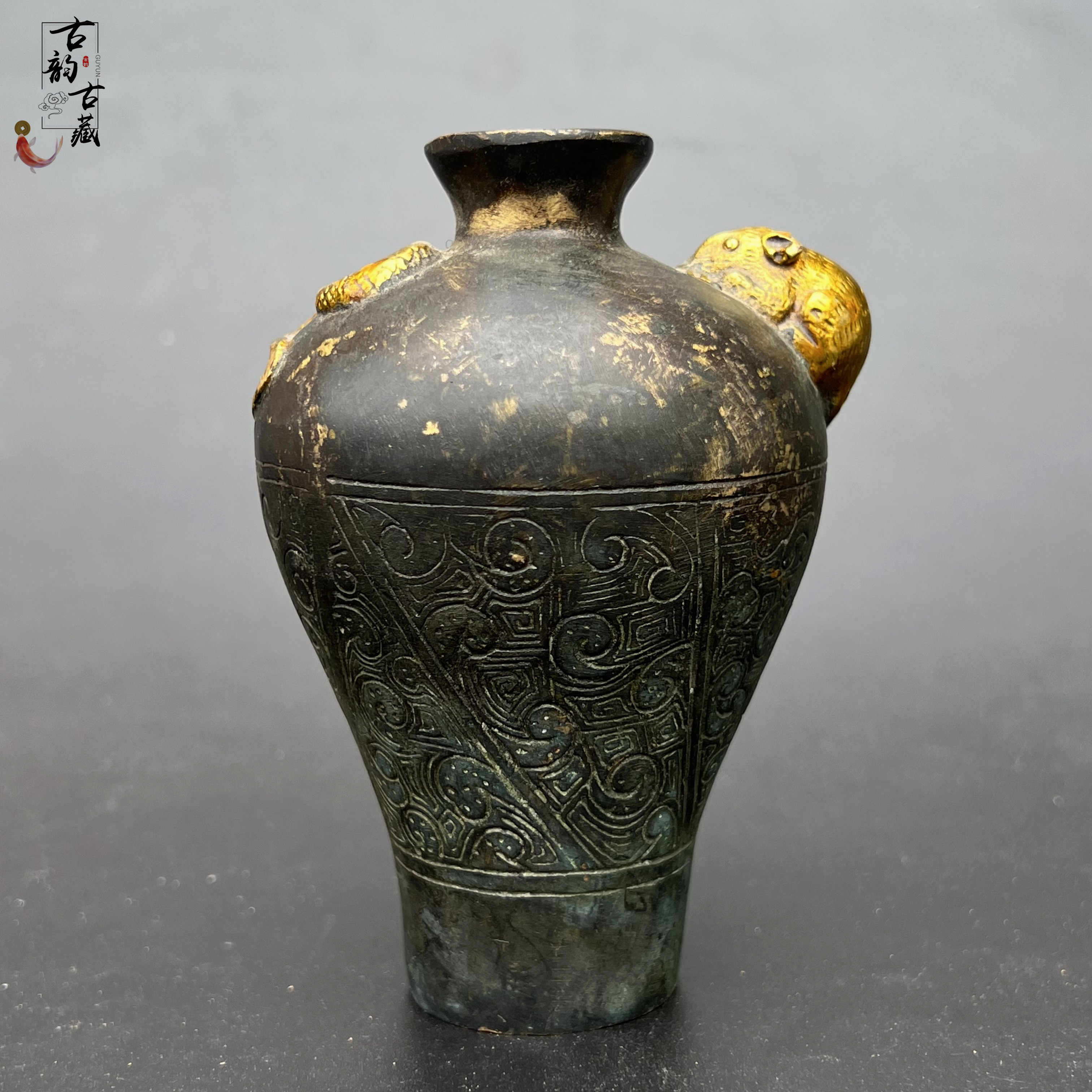 花瓶，古銅製，（旧家藏出し）古董，茶道具，書房置物，重2⃣️1⃣️0⃣️克高1⃣️0⃣️.5⃣️cm 花瓶，古銅製，（旧家藏出し）古董，茶道具，書房置物，重