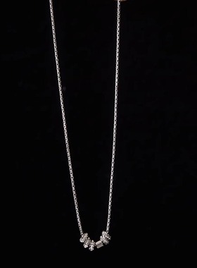 闪钻圆环吊坠项链冷淡风男女同款轻奢小众设计时尚百搭气质锁骨链