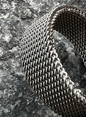 情侣钛钢简约软体设计戒指