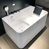 Wriggeon Bubble Massage Banath Integrated Trip -Мостера трех юбков фонарь света House Akub Yutan 1,2 млн.