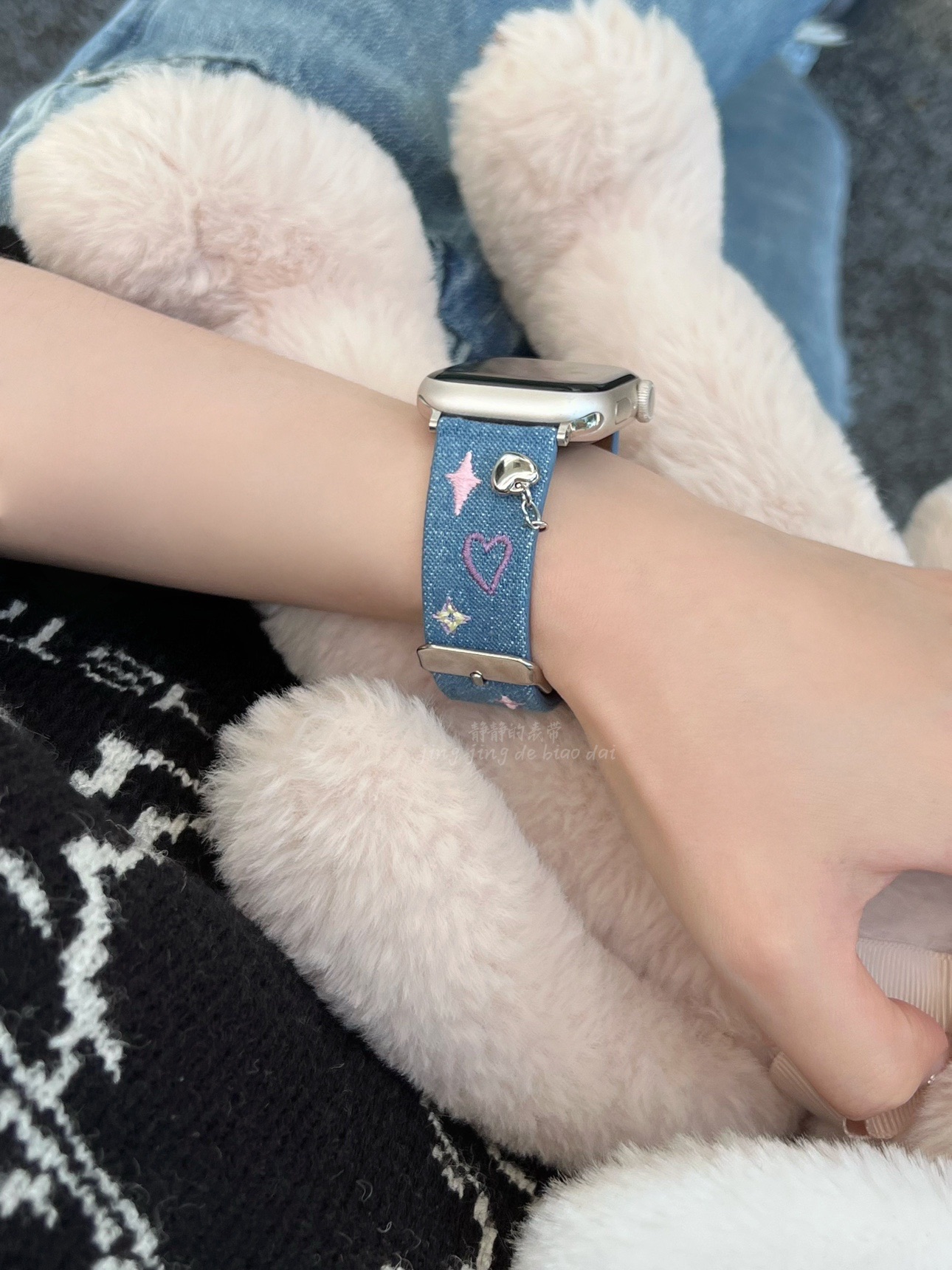 牛仔刺绣YK2小众设计真皮适用于s978代applewatch456SE静静的表带 - 图1