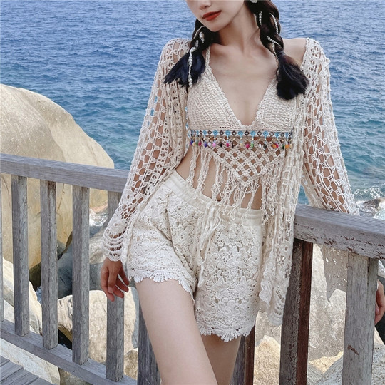 Beautiful sexy bikini split three-piece swimsuit for women