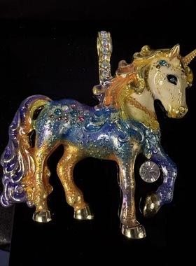 国潮骏马轻奢手工珐琅磁吸吊坠