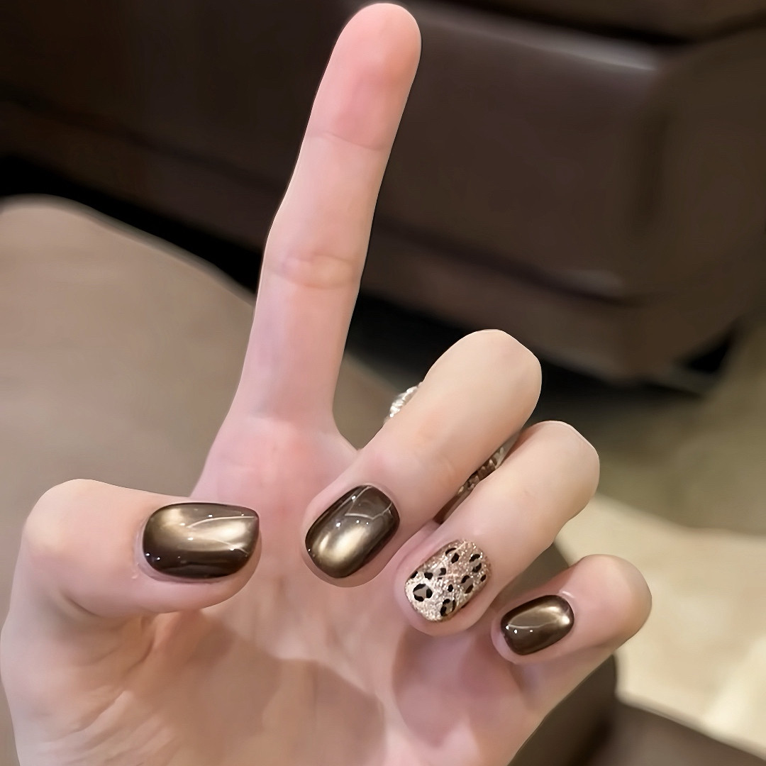 纯手工琥珀棕巧克力豹纹猫眼美甲穿戴甲短甲秋冬2025显白高级感,淘宝优惠券,粉丝福利购,淘宝优惠卷