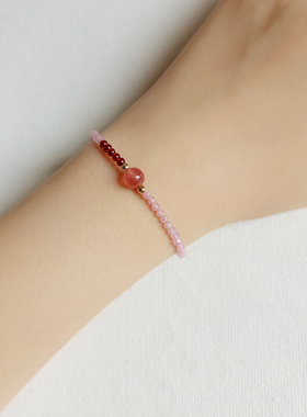 招桃花精致小众手串粉水晶轻奢