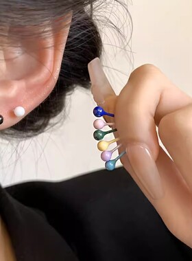 彩色生物陶瓷耳钉女简约养耳