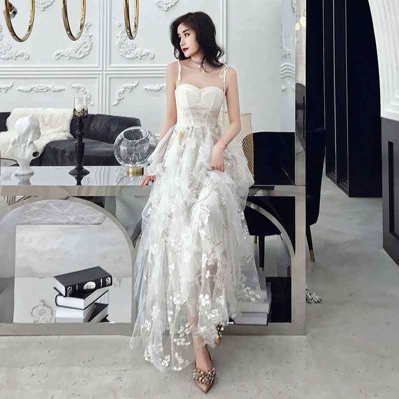 白色吊带裙女2023新款高端轻奢婚纱 碧颜礼服/晚装