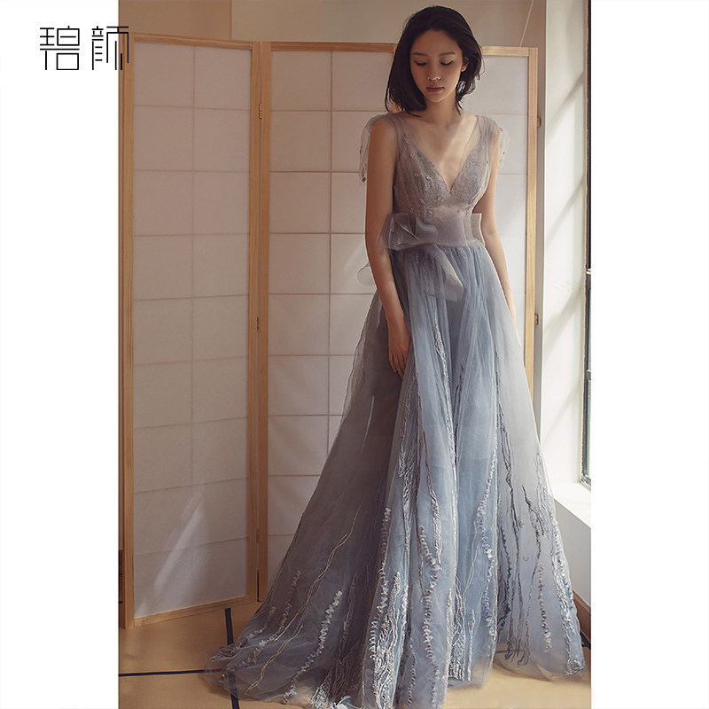 蓝色裙女2023新款高端轻奢小众婚纱 碧颜礼服/晚装