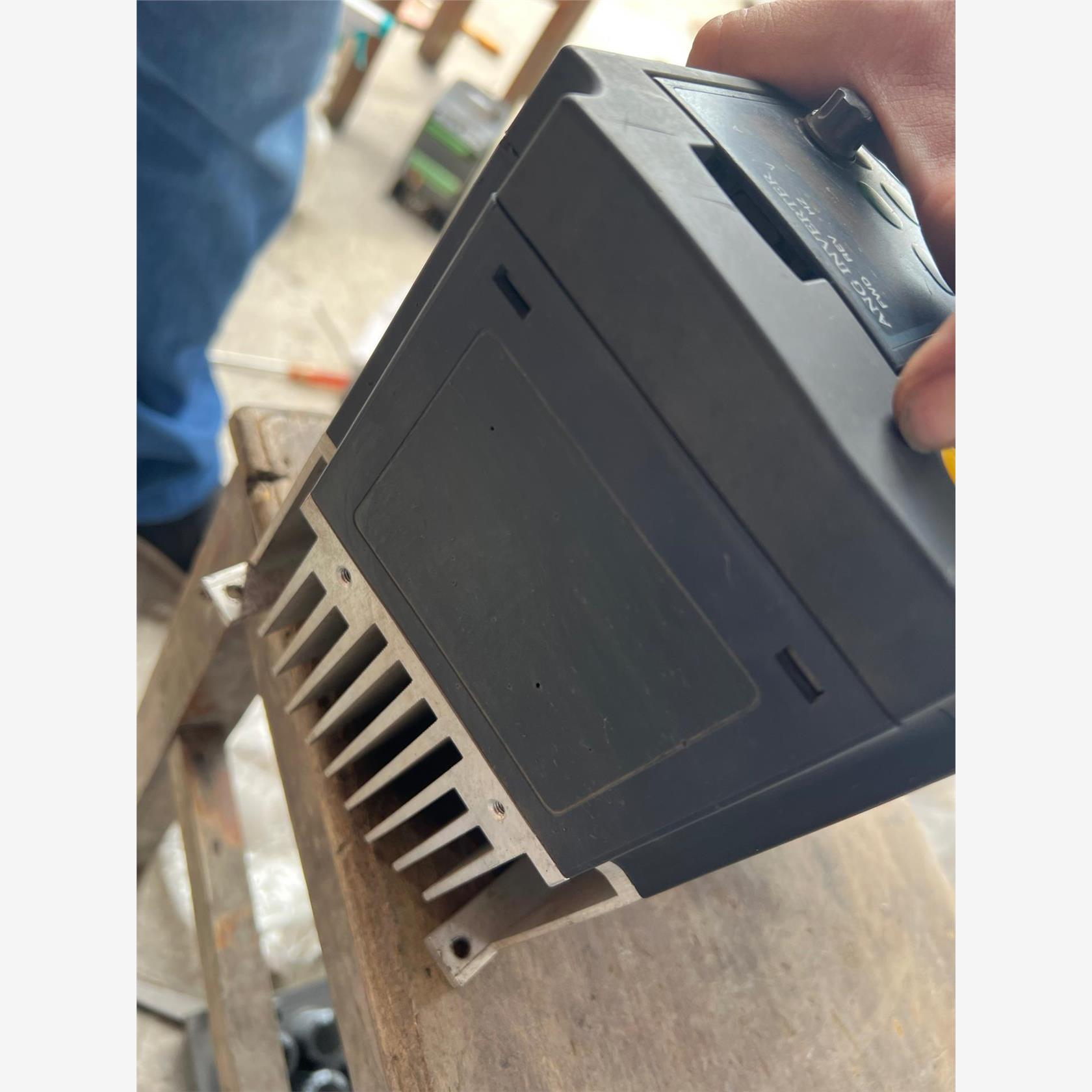 议价商品~百腾变频器FID3P7G1-383A0，3.7KW，剪线拆机 - 图3