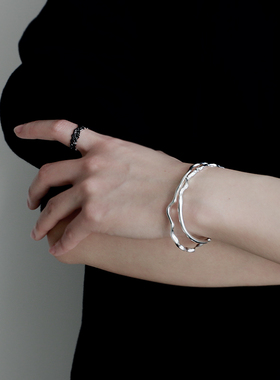 无怯简约个性女生纯银银手镯