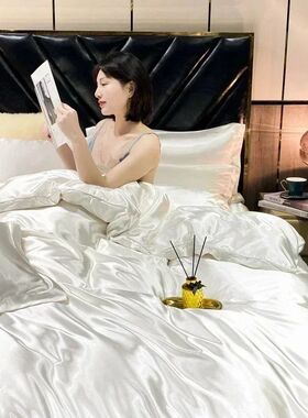 High-end Blending Natural Mulberry Silk Bedding Set Luxury S