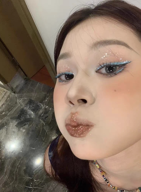 冰蓝碎钻眼线！xixi珠光眼线液笔爆闪亮晶晶薄荷色防水不晕染彩色