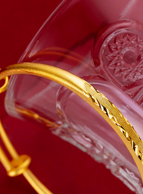 越南沙金手镯女仿真黄金手镯复古风推拉车花边条纹古法女士手环