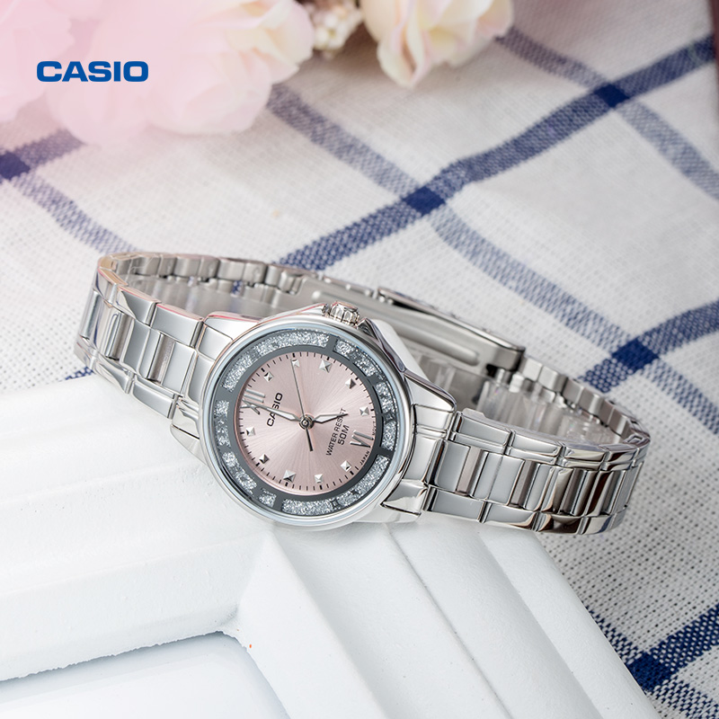 LTP 1391 casio 简约时尚优雅镶钻休闲石英钢带女表 卡西欧手表女 LTP 1391 casio 简约时尚优雅镶钻休闲石英钢带女表 卡西欧手表女