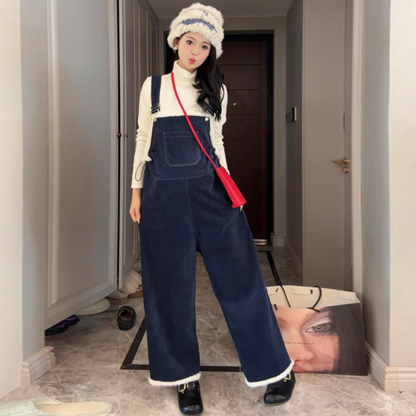 孕妇套装秋冬2026新款时尚洋气加绒加厚毛边背带裤打底衫两件套女,淘宝优惠券,粉丝福利购,淘宝优惠卷