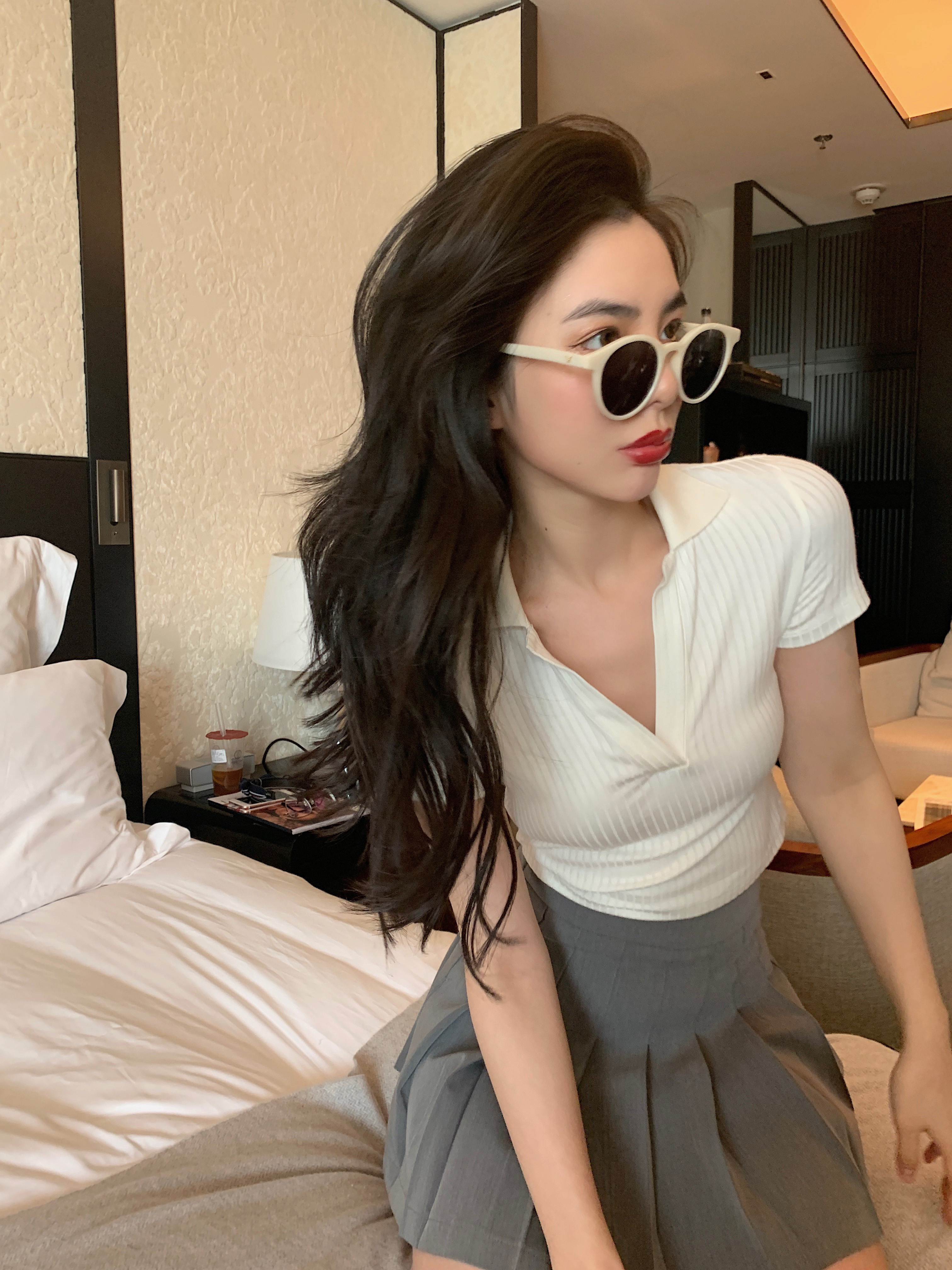 邱肉瑶SIXONE六一邱肉瑶SIXONE六一夏季纯色ins修身短款polo衫短袖t恤女年新款0