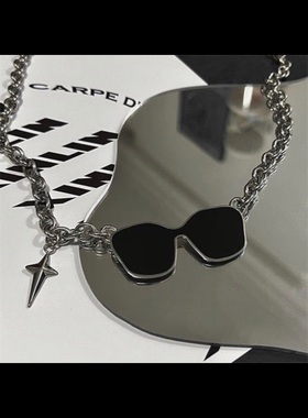 韩版儿童钛钢墨镜吊坠街舞项链男女童简约百搭星芒拼接毛衣链配饰